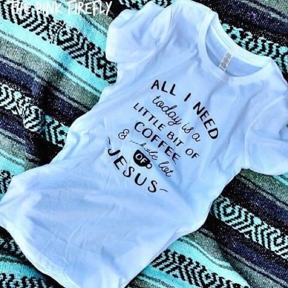 Women’s decal shirt - Picture 1 of 3